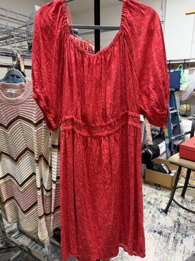 Terra & Sky Size 3X Red Textured Off-Shoulder Dress with Sleeves